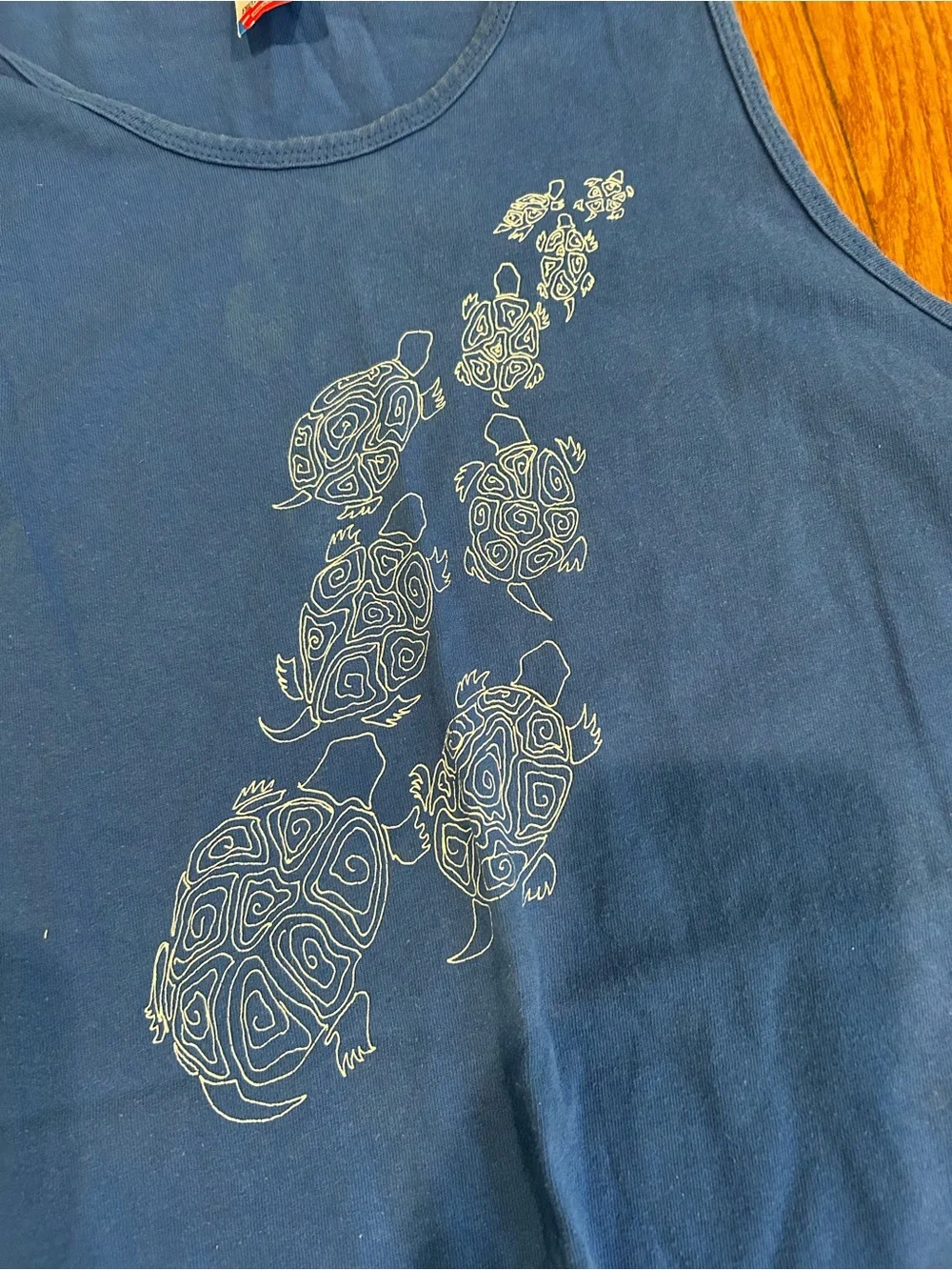 Vintage Fruit of the Loom Tank Top Men's XL Blue Turtle Graphic Print USA